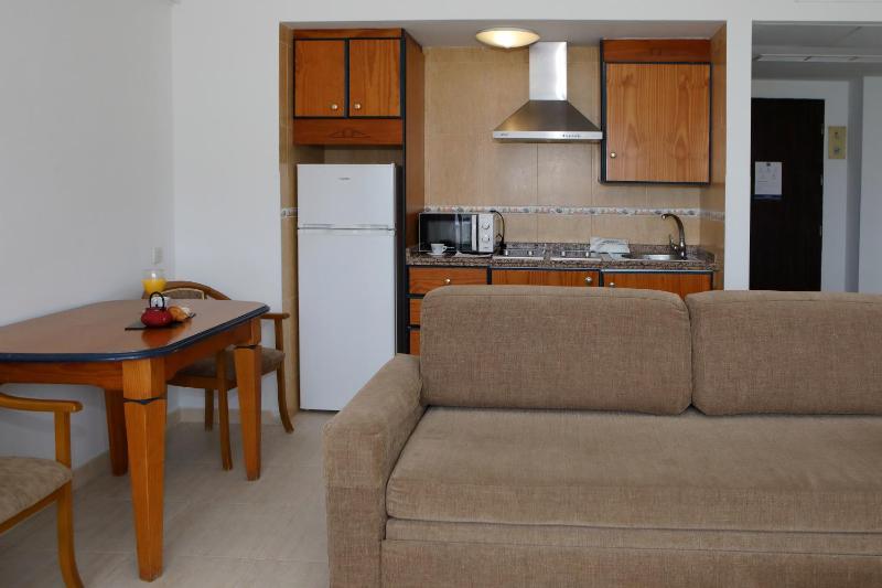 Hotel Apartamentos Pyr Fuengirola - image 21