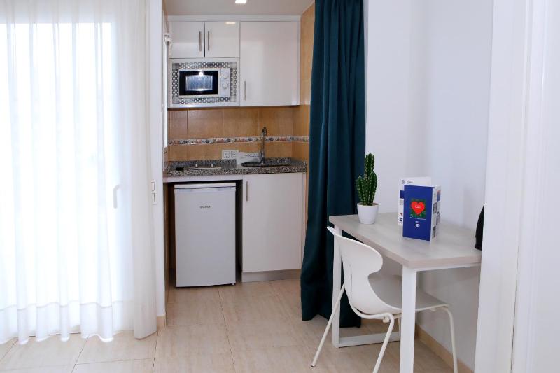 Hotel Apartamentos Pyr Fuengirola - image 48