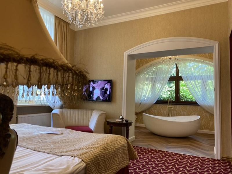 Superior Double Room image 1