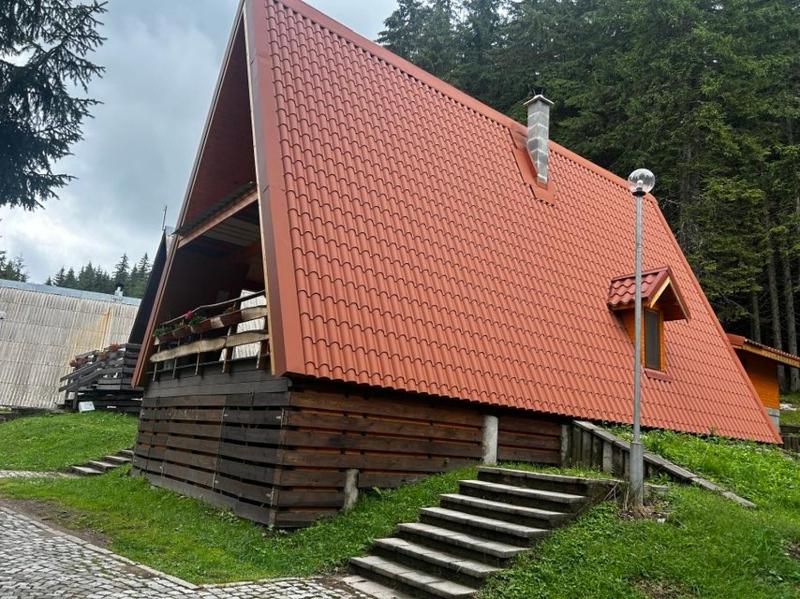 Three-Bedroom Villa image 2
