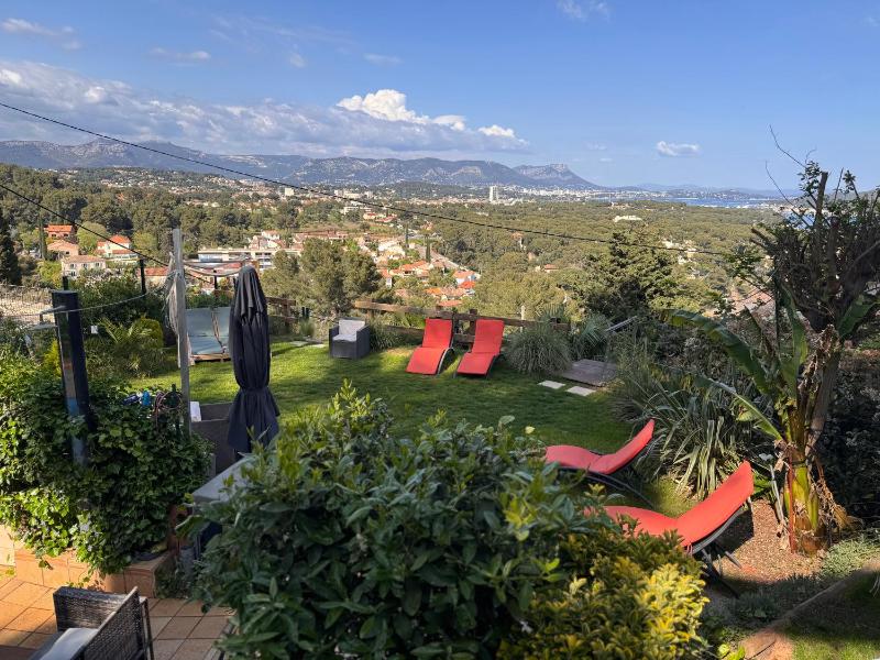 Apartment with Sea View image 4