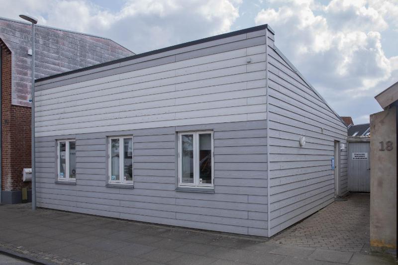 Two-Bedroom Bungalow image 4
