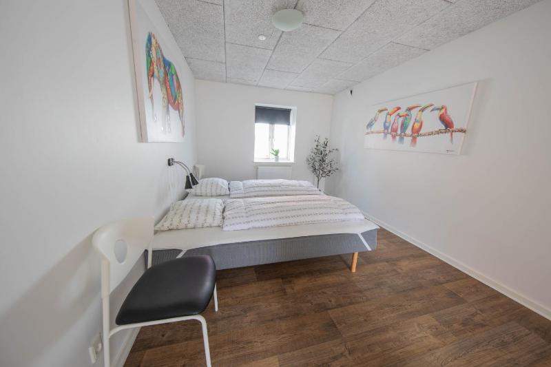 Two-Bedroom Bungalow image 3