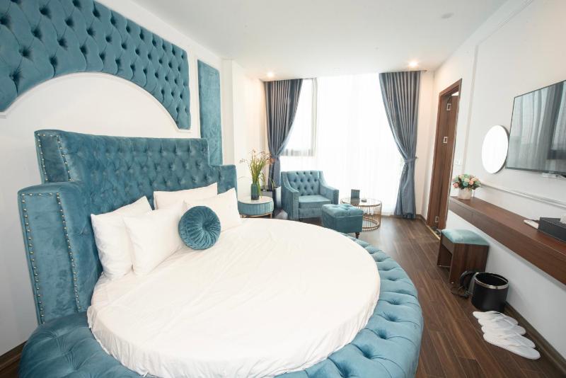 Royal Boutique Hotel - image 31
