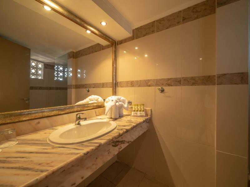 Double Room with Land View image 1