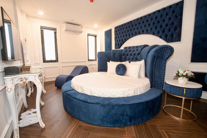 Royal Boutique Hotel - image 5