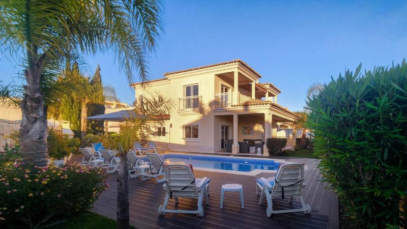 Sunshine - Private Pool - 8 Guests - Albufeira - image 11