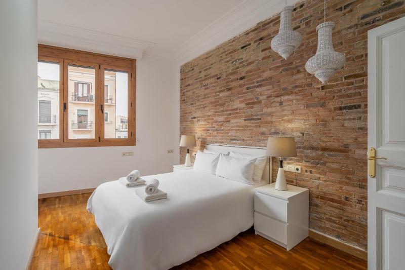 Stay Unique Apartment Creu Coberta II - image 3