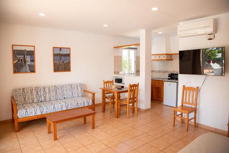 Apartamentos Island - image 7