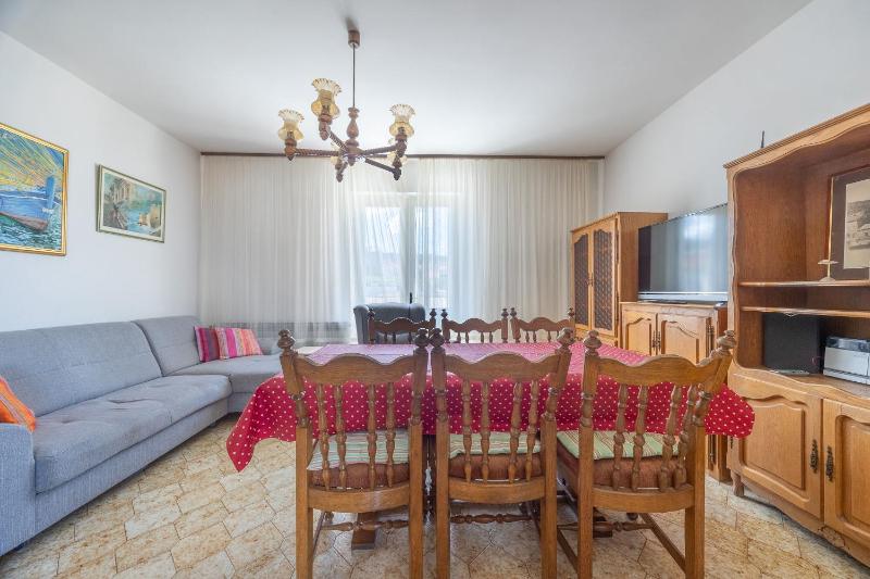 Apartment Vinka - image 32