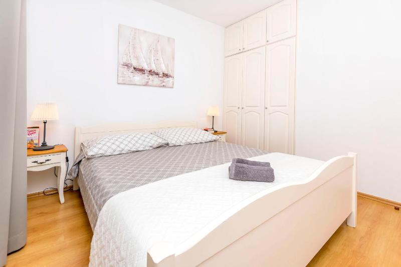 Apartments Marina - image 4