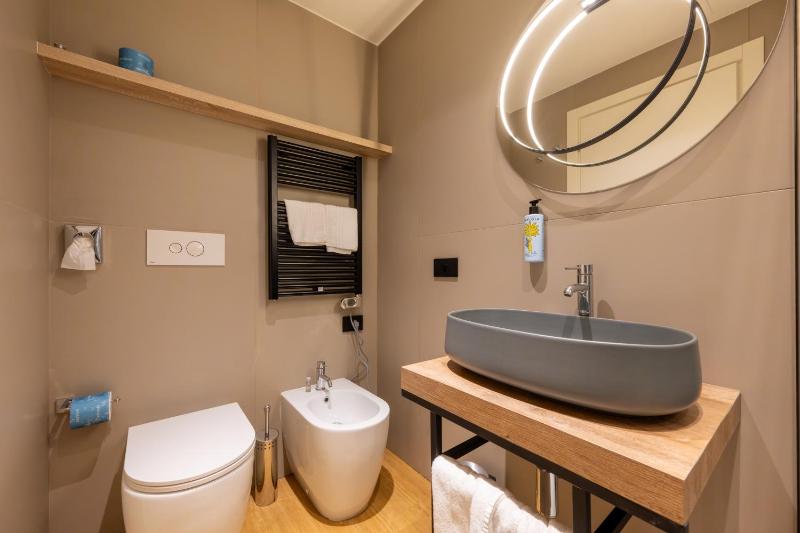 Superior Double Room image 4