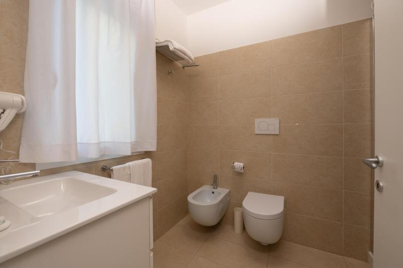 Hotel Astoria - image 17