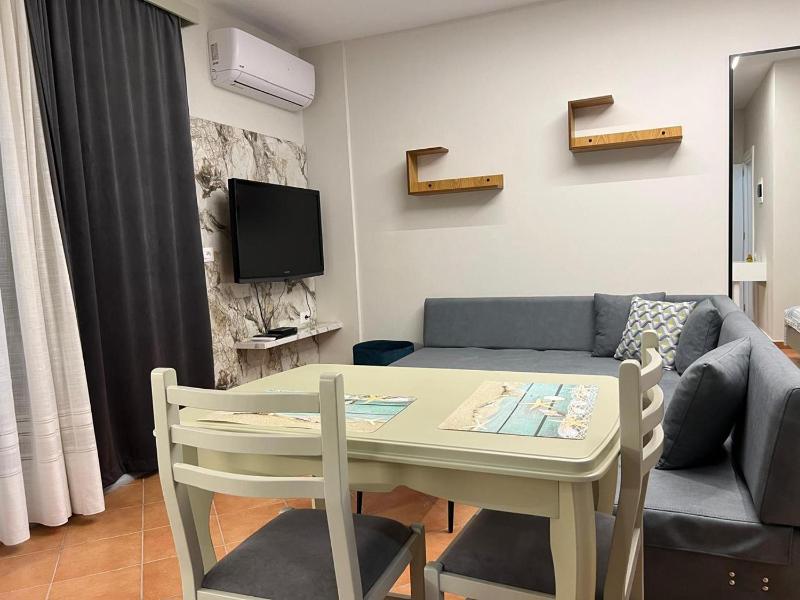Rock Apartments - Cozy Apartments Close to the beach - image 8