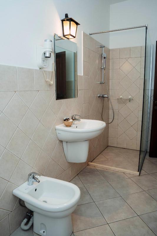 Suite image 3