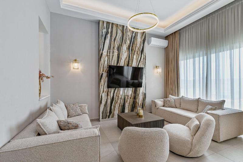 Olymp Luxury Family House - image 1