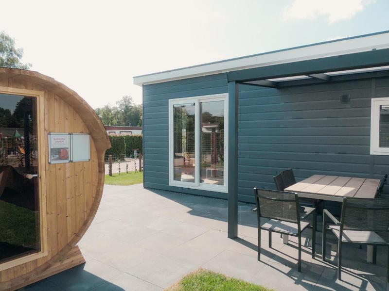 Three-Bedroom Chalet image 3