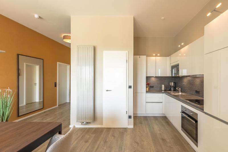 2-Zimmer Ferienwohnung Sonnengott zwischen Ostsee und Bodden mit Süd- und Westbalkon - image 24