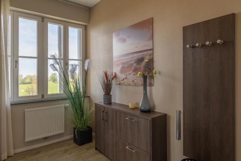 2-Zimmer Ferienwohnung Sonnengott zwischen Ostsee und Bodden mit Süd- und Westbalkon - image 25