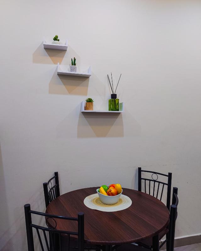 Queens View Apartment - image 7