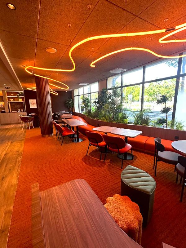 Novotel Suites Clermont-Ferrand Polydome - image 18