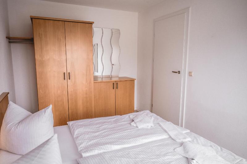 Apartment image 3