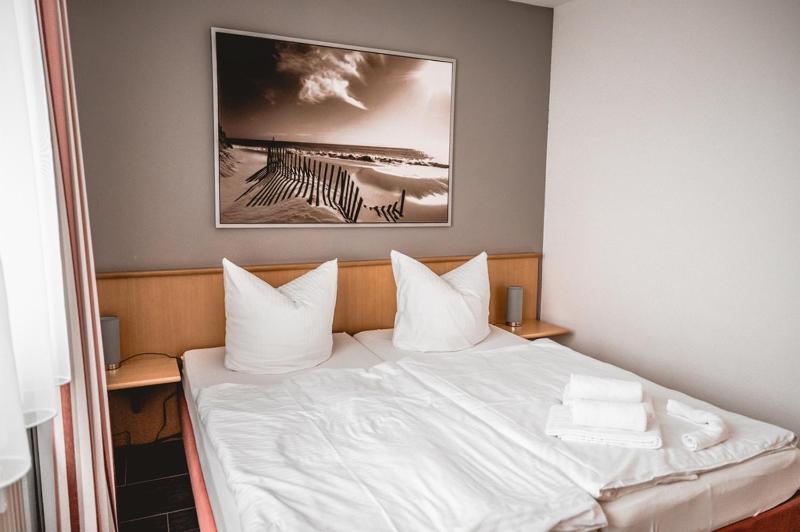 Apartment image 4