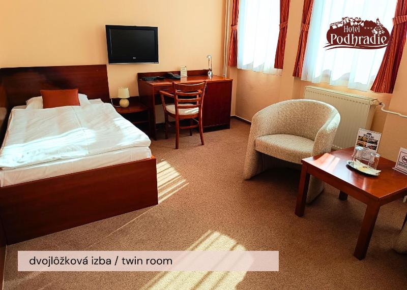 Twin Room image 1