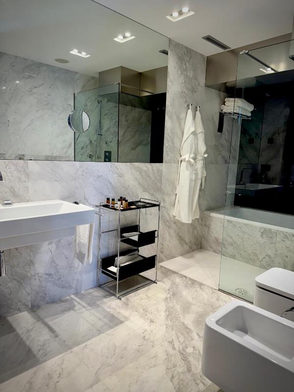 Hotel Inffinit - image 5