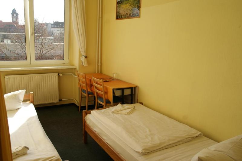 Happy go Lucky Hotel  Hostel - image 4