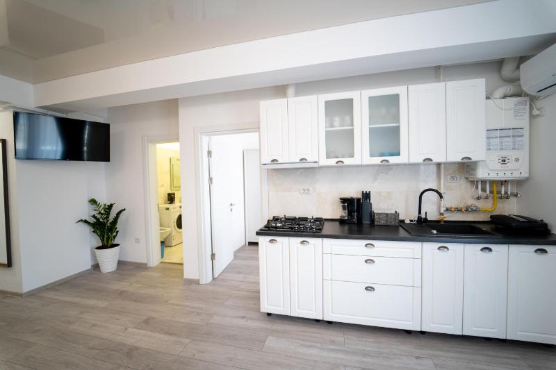 509 B2 ALMAR LUXURY RESIDENCE-Renting Apartments & Free Pool - image 30