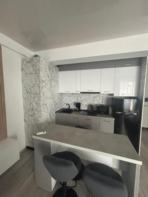 Studio 706 B2 ALMAR LUXURY RESIDENCE-Renting Apartments & Free Pool - image 4
