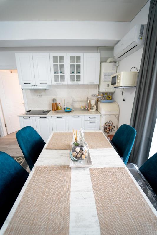 109 B2 ALMAR LUXURY RESIDENCE-Renting Apartments & Free Pool - image 11