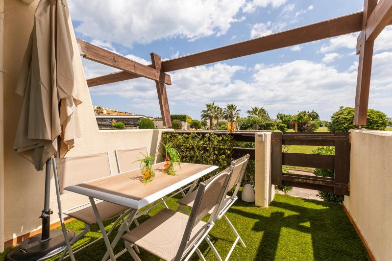 Lagoon - Modern Apartment with Private Terrace in the Cap dAgde - image 12