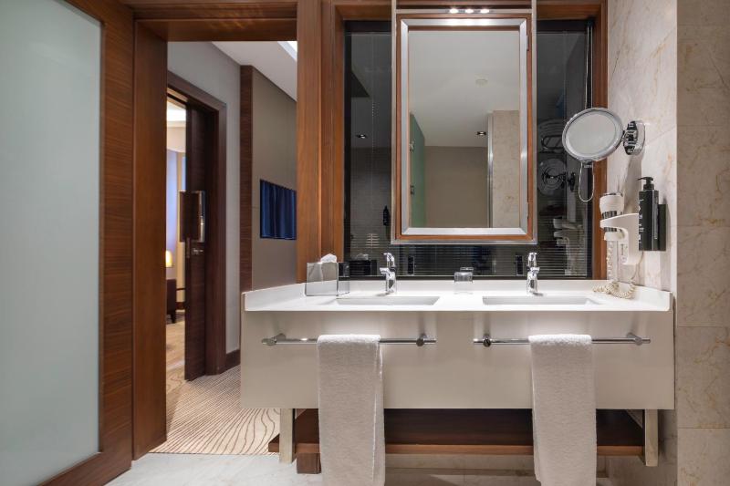 Suite image 2