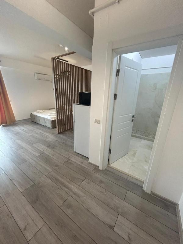 Studio 606 B2 ALMAR LUXURY RESIDENCE-Renting Apartments & Free Pool - image 3