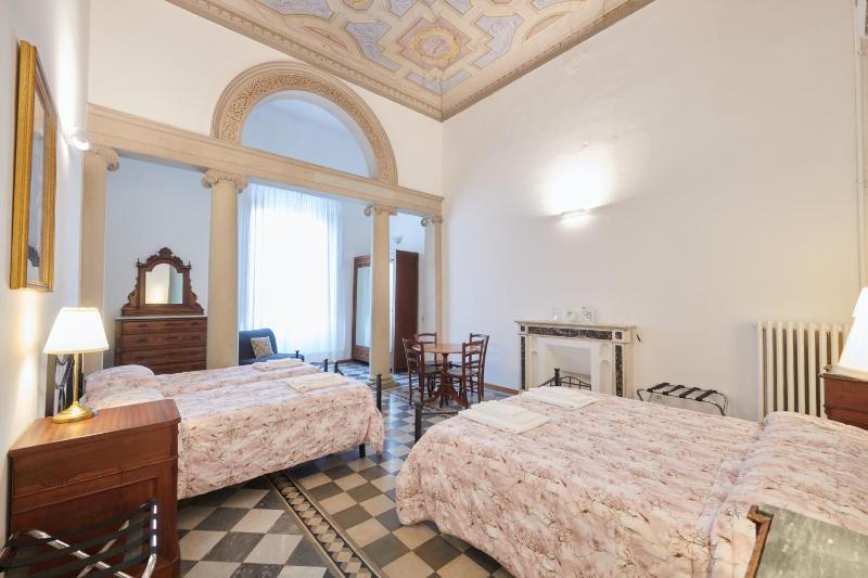 Quadruple Room image 3