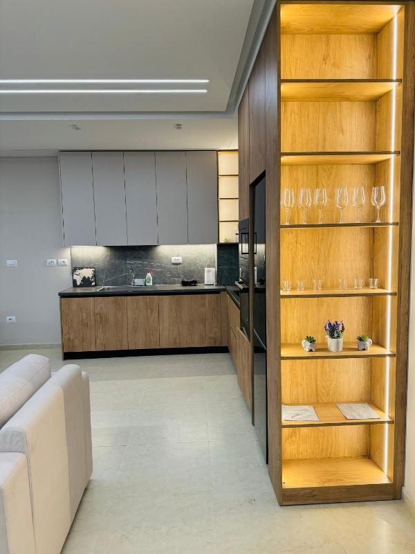 city center hideaway - image 4