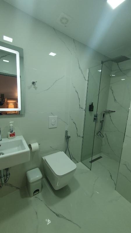 Ceko Hotel - image 2