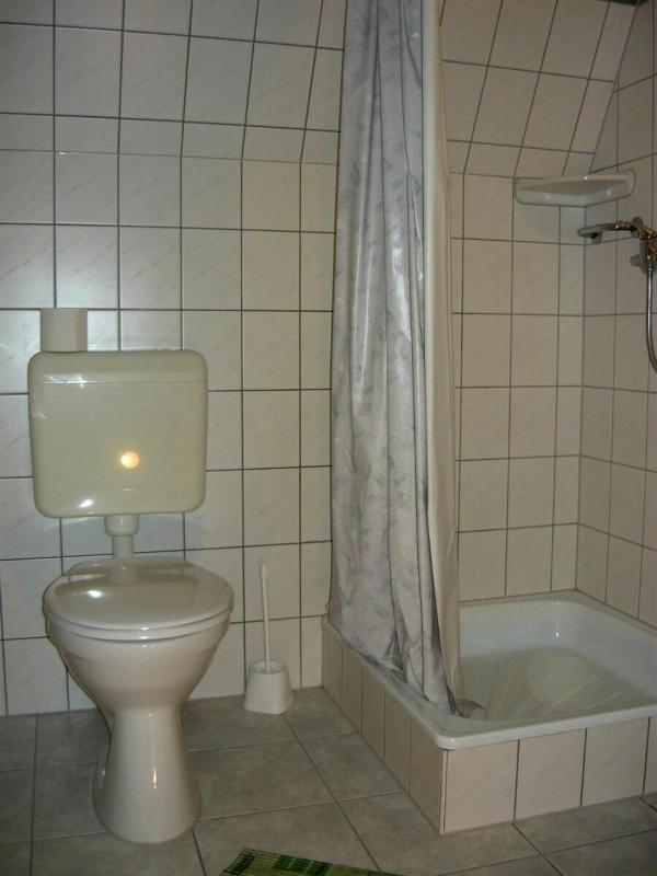 Triple Room with Balcony image 1