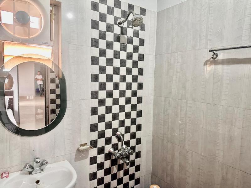 2BHK Simple Living 405 - image 28