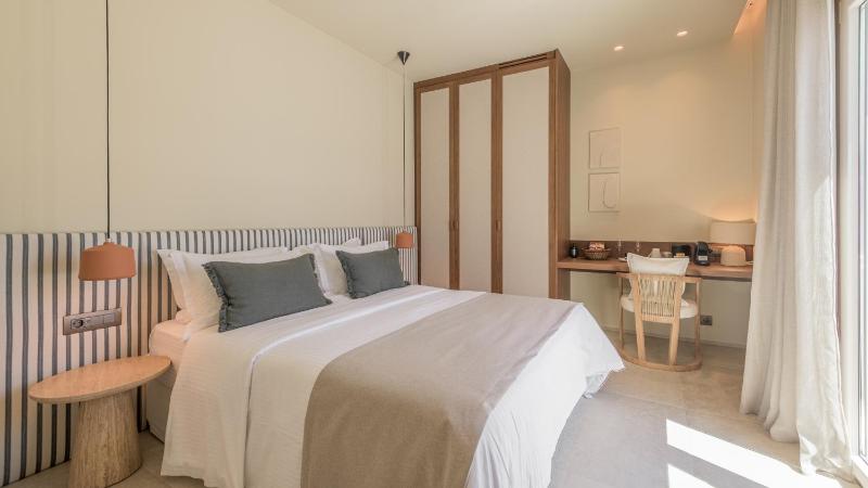 Junior Suite image 1