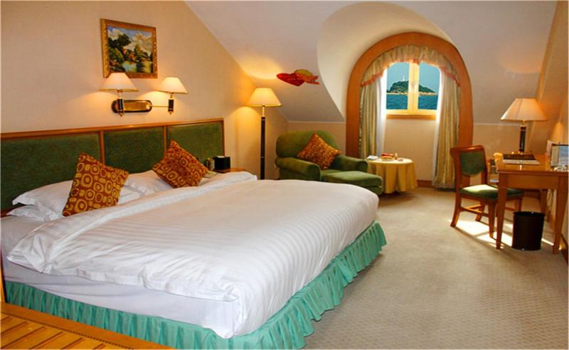 Qingdao Oceanwide Elite Hotel - image 19