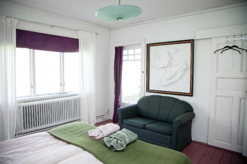 Double or Twin Room with Bathroom image 3