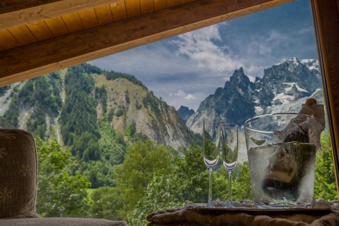 Suite with Mont Blanc View image 4