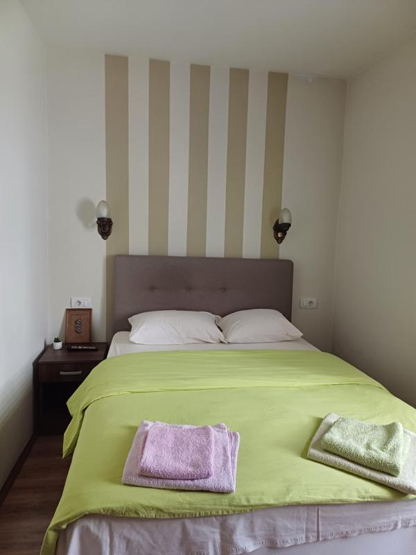 Double or Twin Room with Private Bathroom image 2