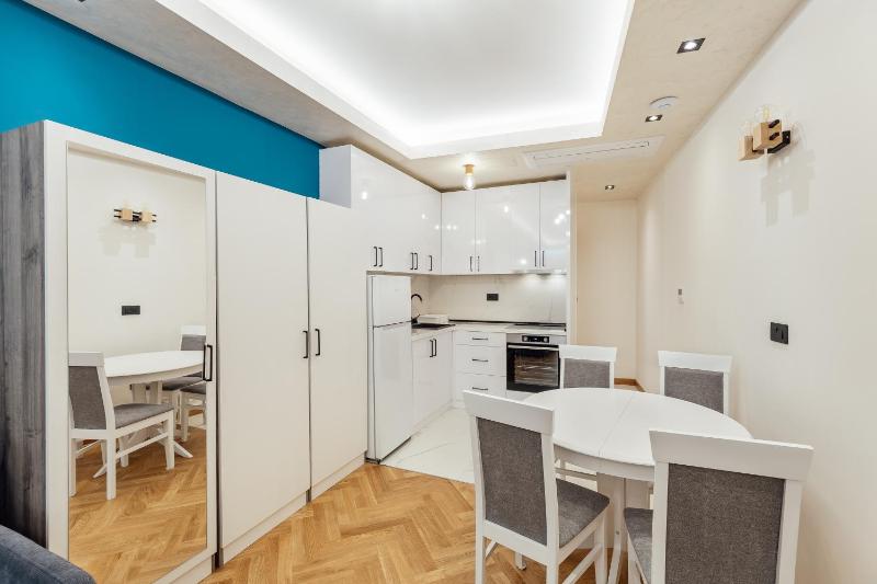 Deluxe Apartment image 3