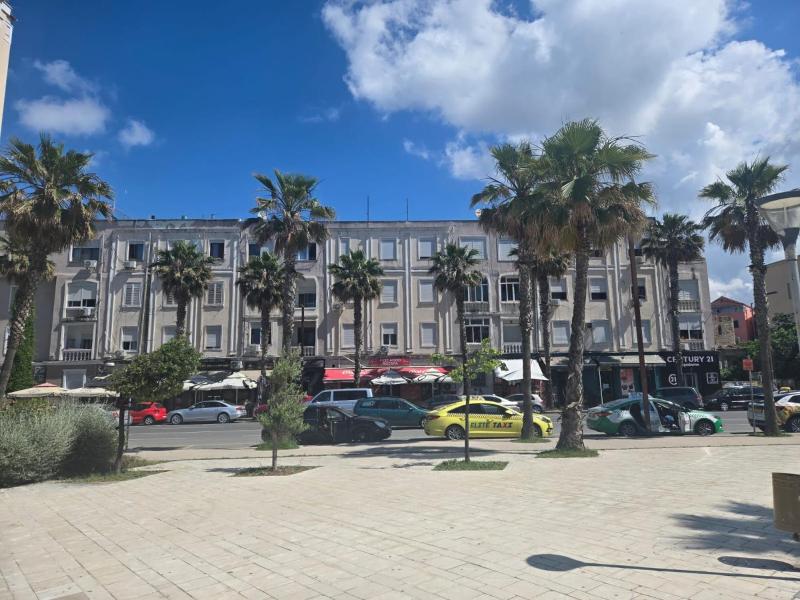 Sea view Captain Apartment Durres - image 9