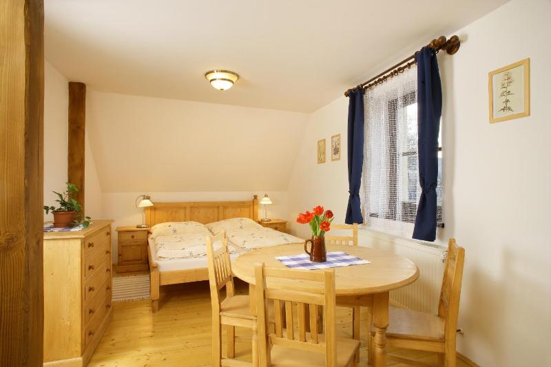 Duplex Quintuple Room image 2