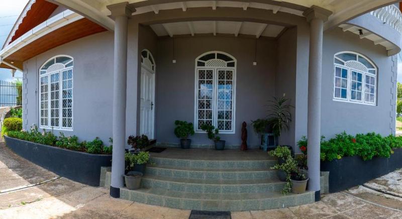 Grand Trillium Villa Lake View of Nuwara Eliya - image 10
